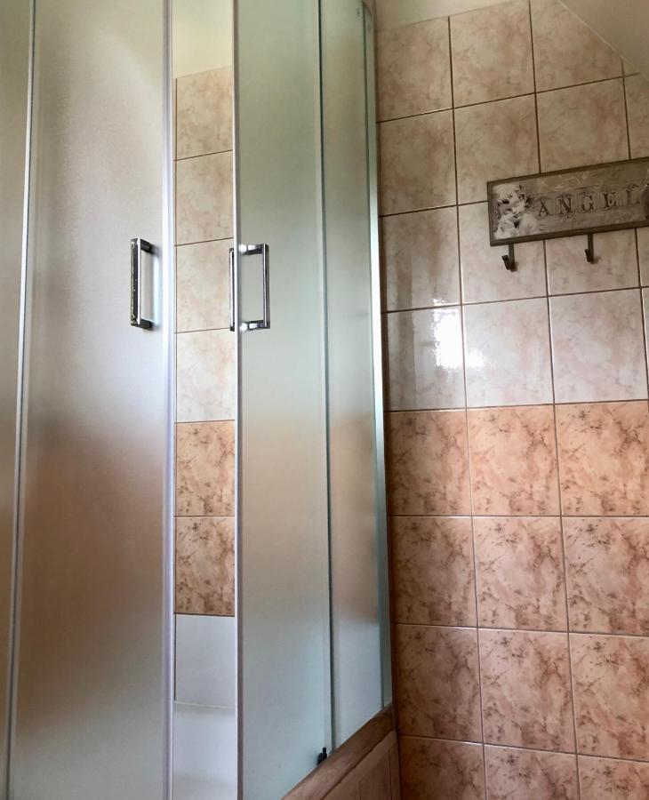 Хостел Miedzynarodowe Schronisko Mlodziezowe Ptsm Szarotka Закопане Экстерьер фото